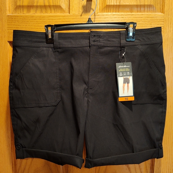 Eddie Bauer Pants - NWT Women's Eddie Bauer Black Rolled Hem Bermuda Shorts, Adjustable, UPF50